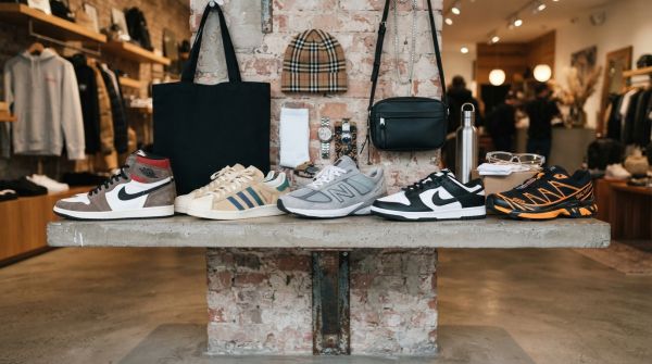 Trouver vos sneakers et accessoires streetwear tendance